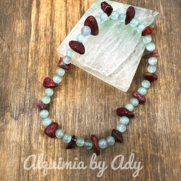 Alquimia Jewelry - Super Dainty amazonite and red jasper beaded bracelet